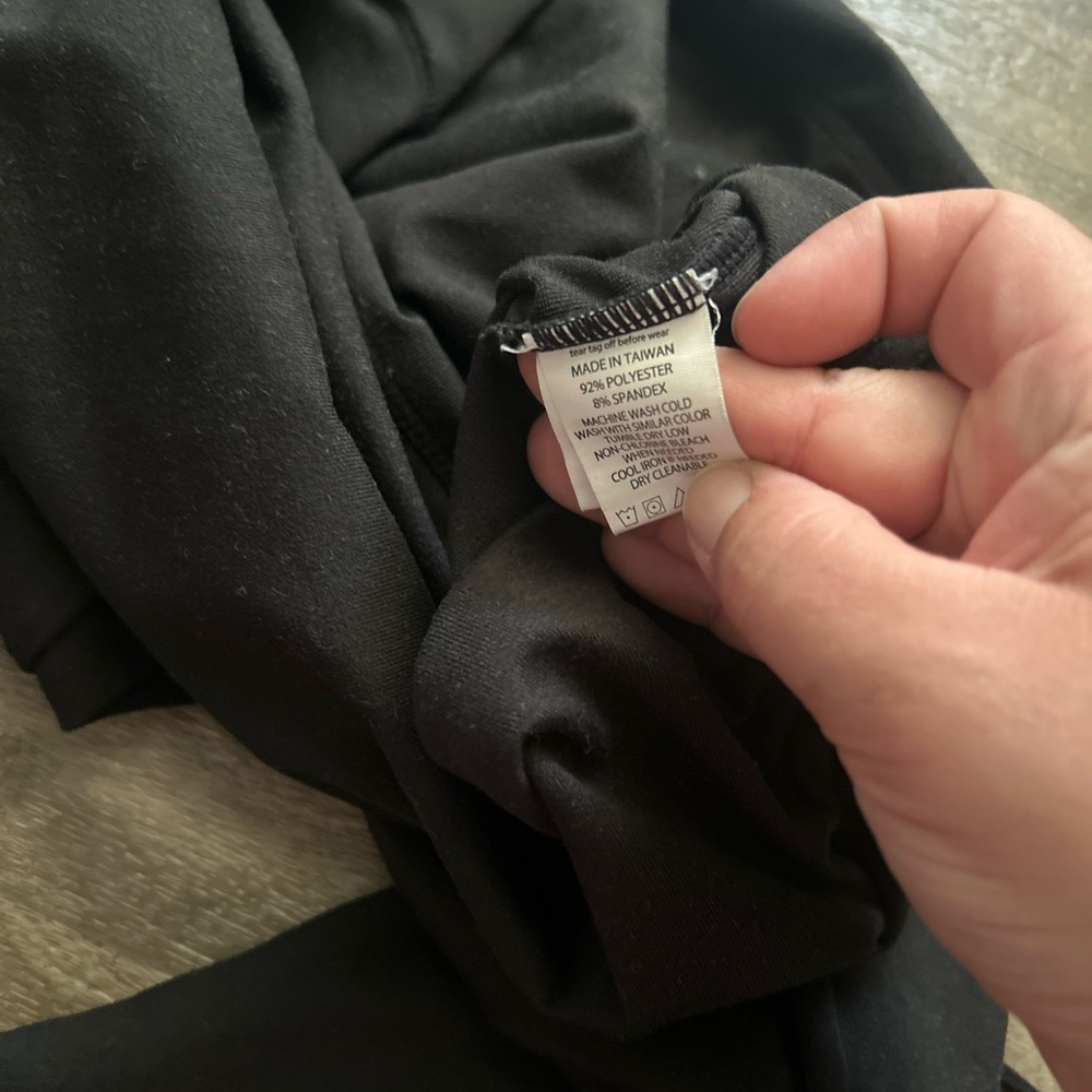 Prana Black Activewear Pants with rouched skirt attached - Picture 4 of 8